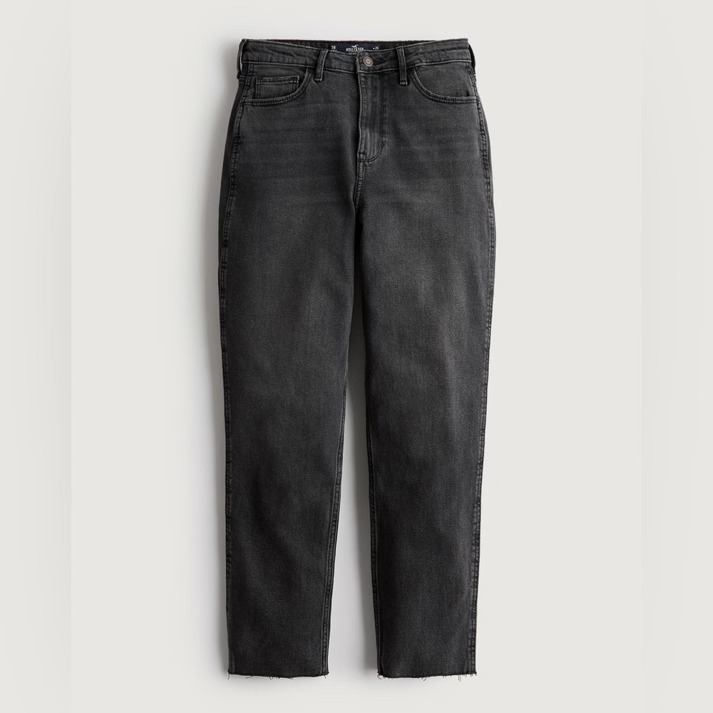 Hollister Ultra High Rise Mom Jeans